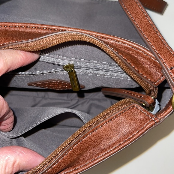 Fossil Women's Gabriella Printed PVC Small Flap Crossbody NWT - Picture 9 of 17